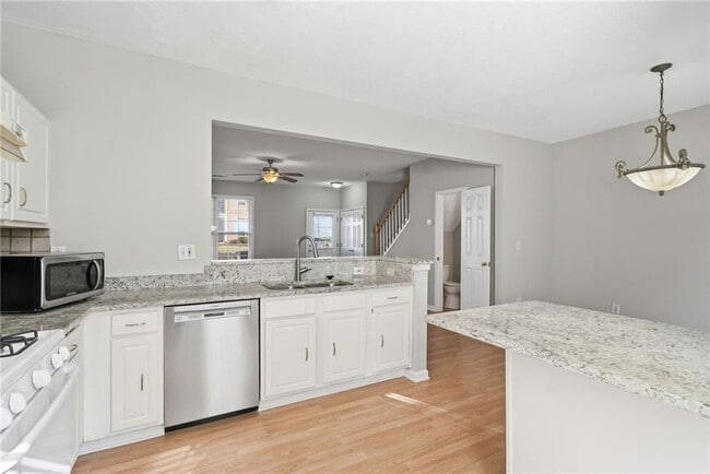 Building Photo - 4645 Valais Ct