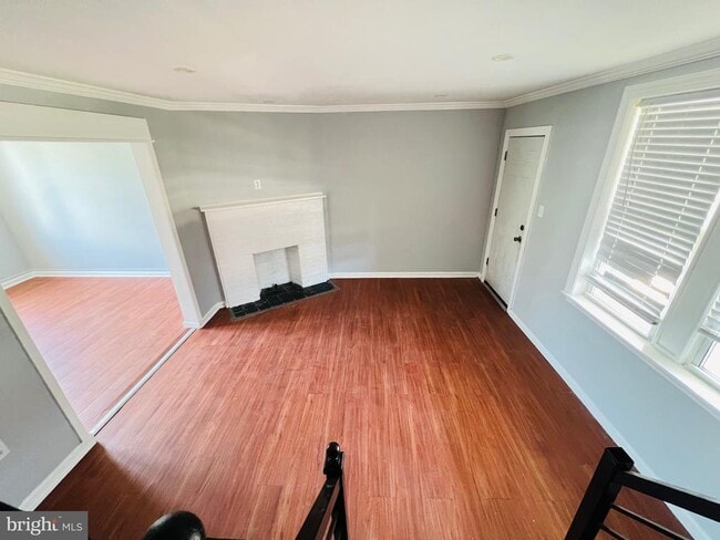 Building Photo - 1609 S 28th St