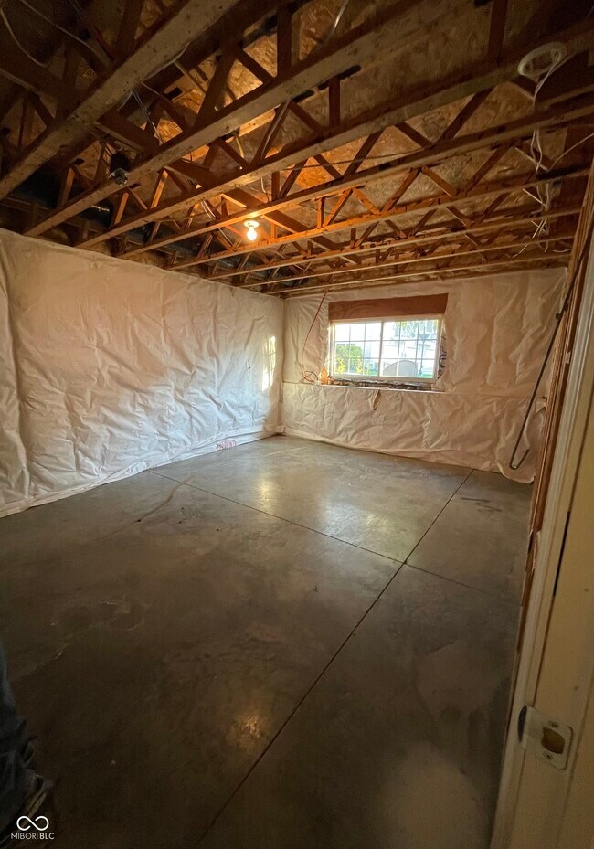 Building Photo - 13869 Willesden Cir