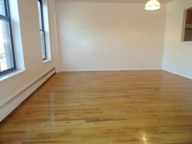 Building Photo - 203 S Portland Ave