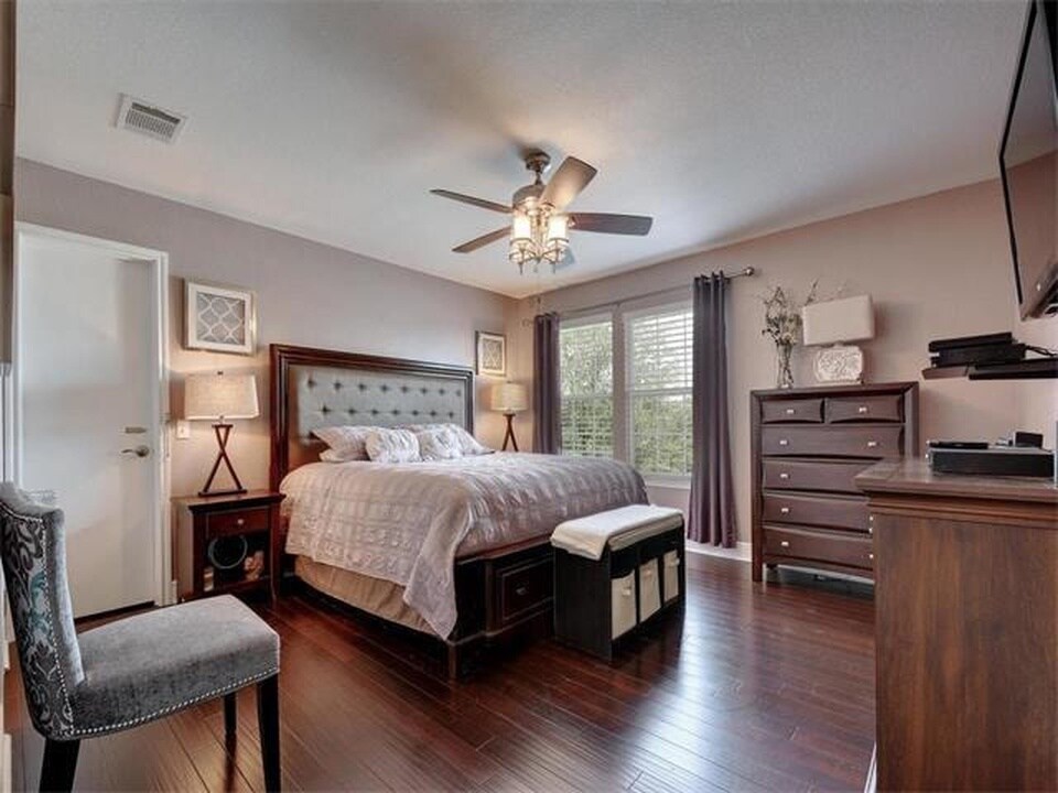 Master Suite - 8705 Davis Oaks Trail