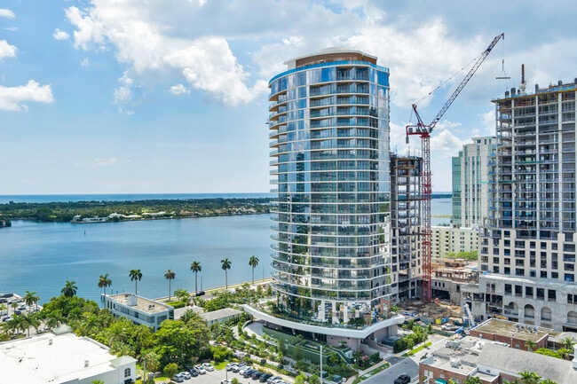 Building Photo - 1333 S Flagler Dr