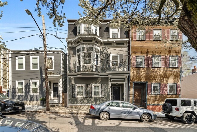 Building Photo - 46 Mercer St