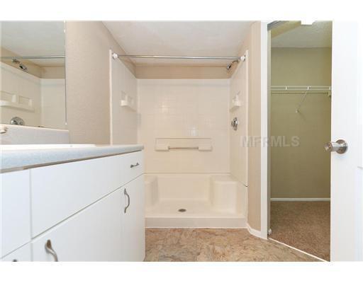 Building Photo - 2/2 Condo in Park Central, Millenia Area, Orlando