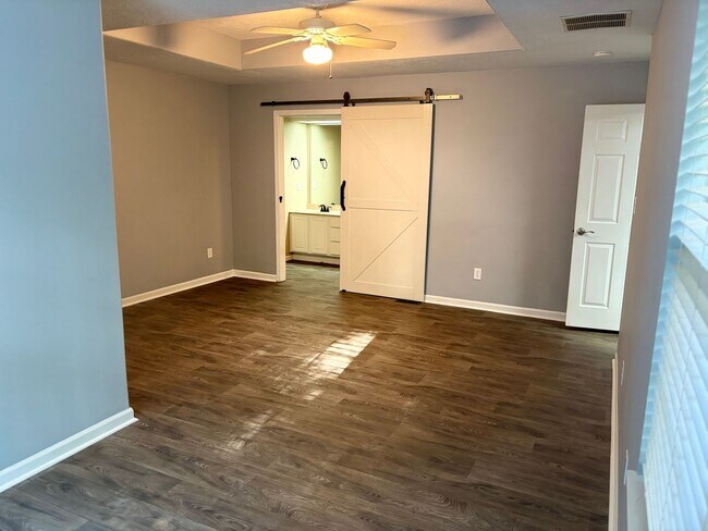 Building Photo - 3 Bedroom All Brick Home Southwest Springf...