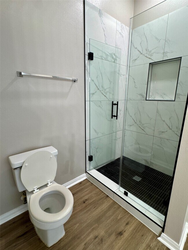 Building Photo - 6102 Sandy Valley Dr