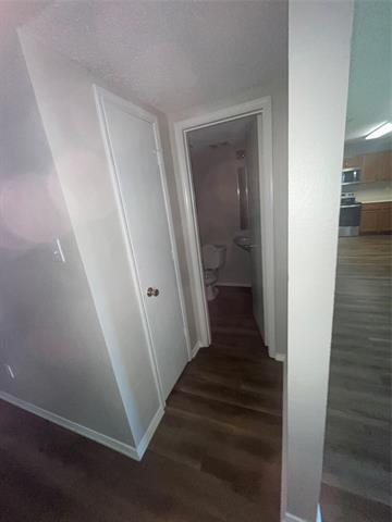Building Photo - 4256 Meadowknoll Dr