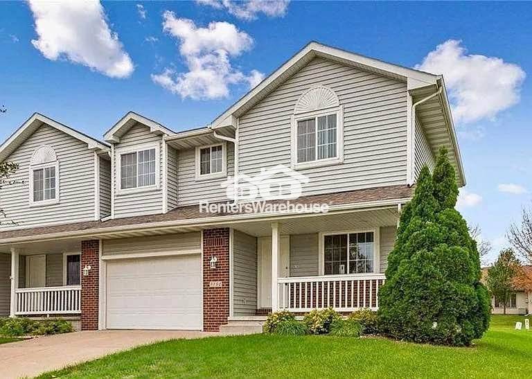 Primary Photo - 3002 SE Grant St