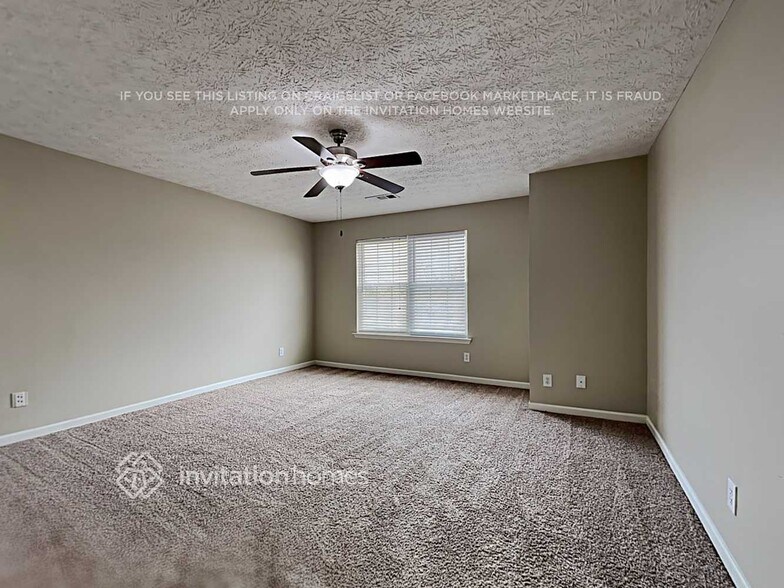 Building Photo - 1591 Water Lily Way SE