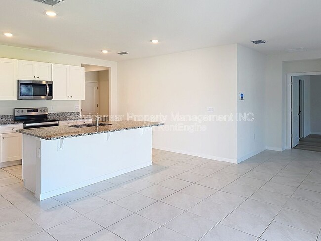 Building Photo - 513 Talisi Lp