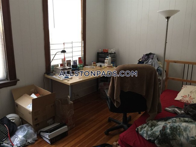 Building Photo - 50 Brainerd Rd