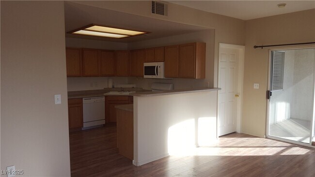 Building Photo - 4655 Gold Dust Ave