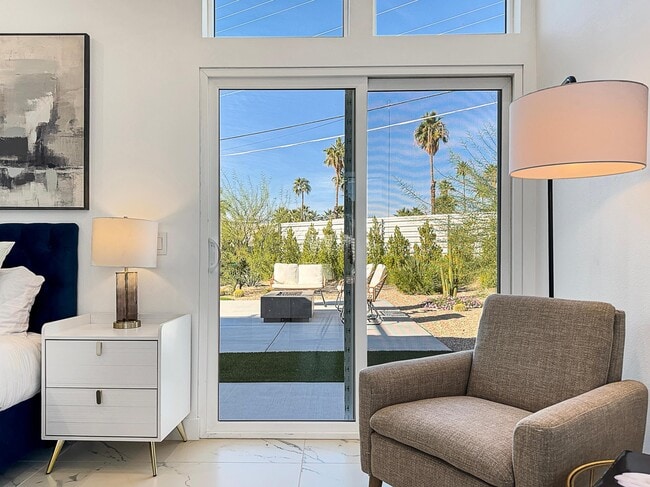 Building Photo - 2197 Jacques Dr