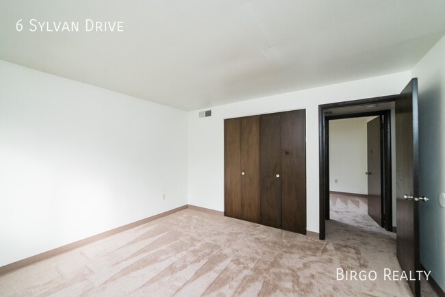 Building Photo - Warm up next to the fire in this 2 bedroom...