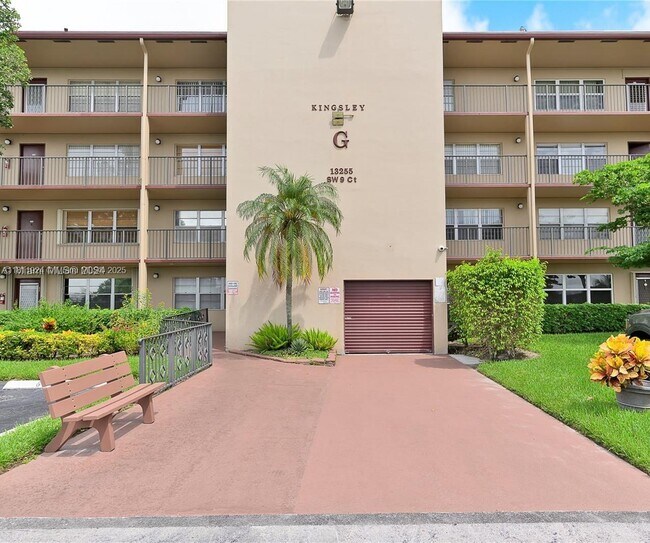 Primary Photo - 13255 SW 9th Ct