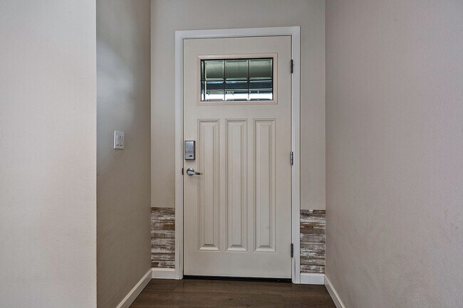 Building Photo - 14398 99th Way Southeast