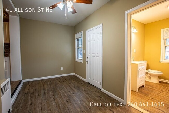 Building Photo - 41 Allison St NE