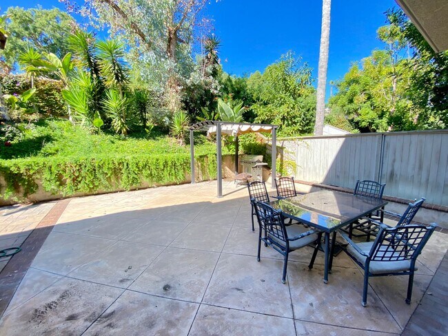 Building Photo - Spacious 4-Bedroom Home in Prime Aliso Viejo Location – Newly Updated