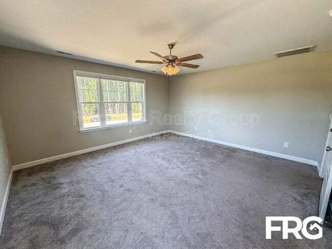 Building Photo - 208 Coffman Dr