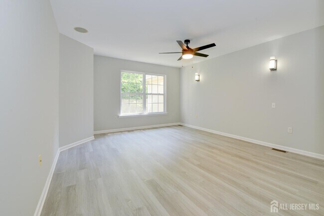 Building Photo - 34 Forest Dr