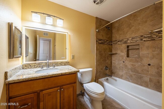 Building Photo - 8303 E Glenrosa Ave