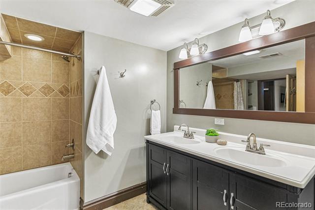 Building Photo - 3451 W 30th Ave