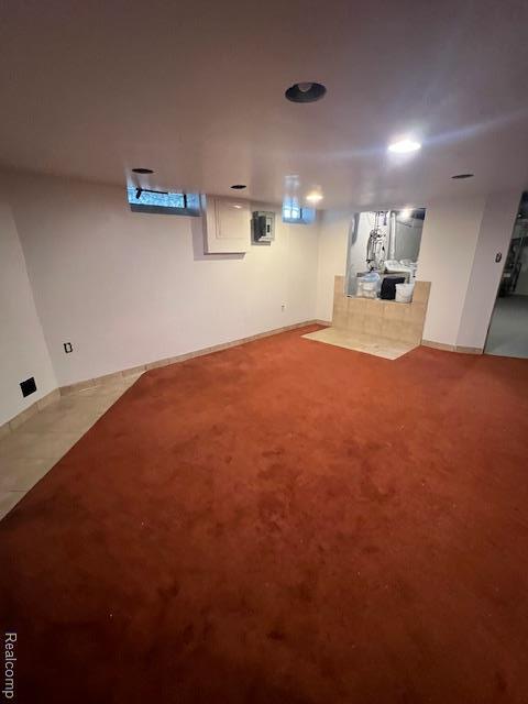 Building Photo - 9118 Riverdale Ave