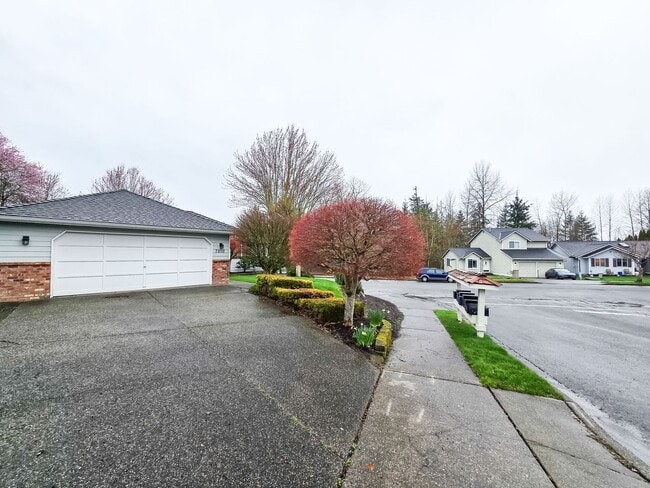 Building Photo - Gleneagle Rambler