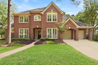 Building Photo - 1915 Lytham Ln