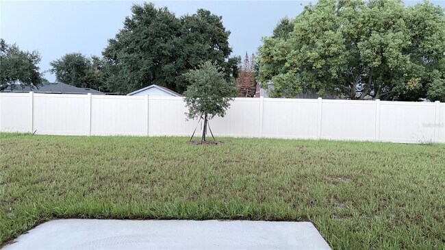 Building Photo - 1129 Deepwater Cir
