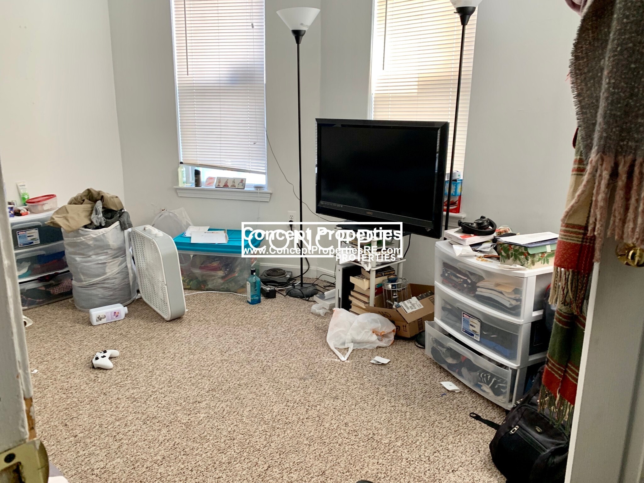 Building Photo - 26 Haskell St