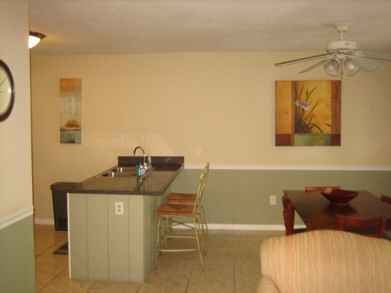 Building Photo - 1156 N Alston St