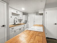 Building Photo - 1441 Dorothy Ave