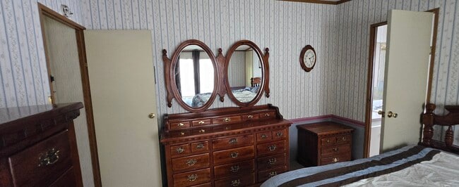 Building Photo - 679 S Eighty Eight Rd