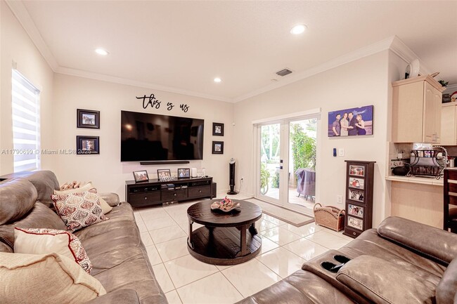 Building Photo - 7821 NW 160th Terrace