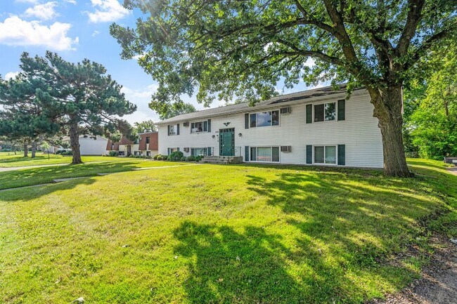 Building Photo - Arcadia Park Quadplexes