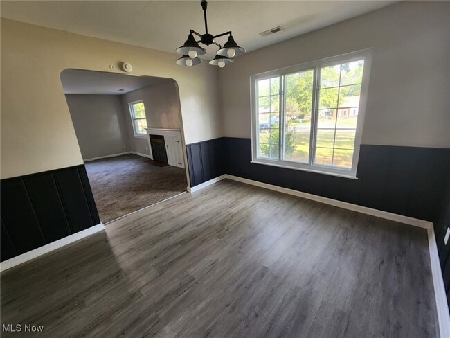 Building Photo - 4020 Lancaster Rd