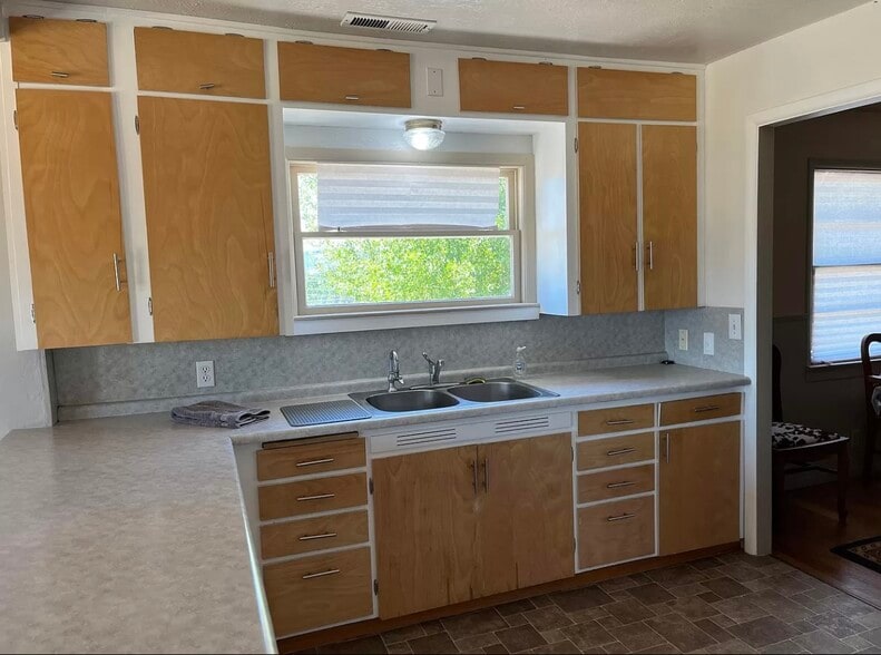 Building Photo - 50 Alta Vista Rd