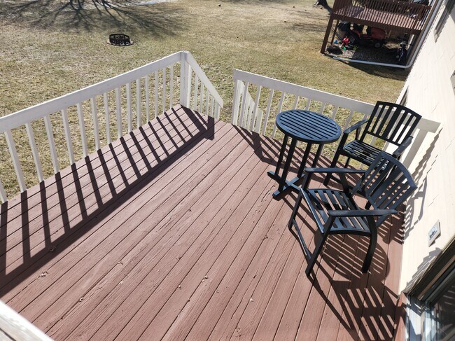 Building Photo - 2310 Skylark Dr