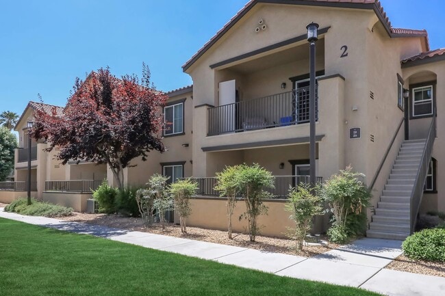Building Photo - Riverton of the High Desert