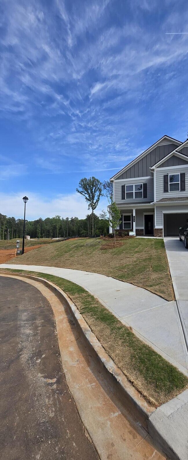 Building Photo - 174 Thedford Dr