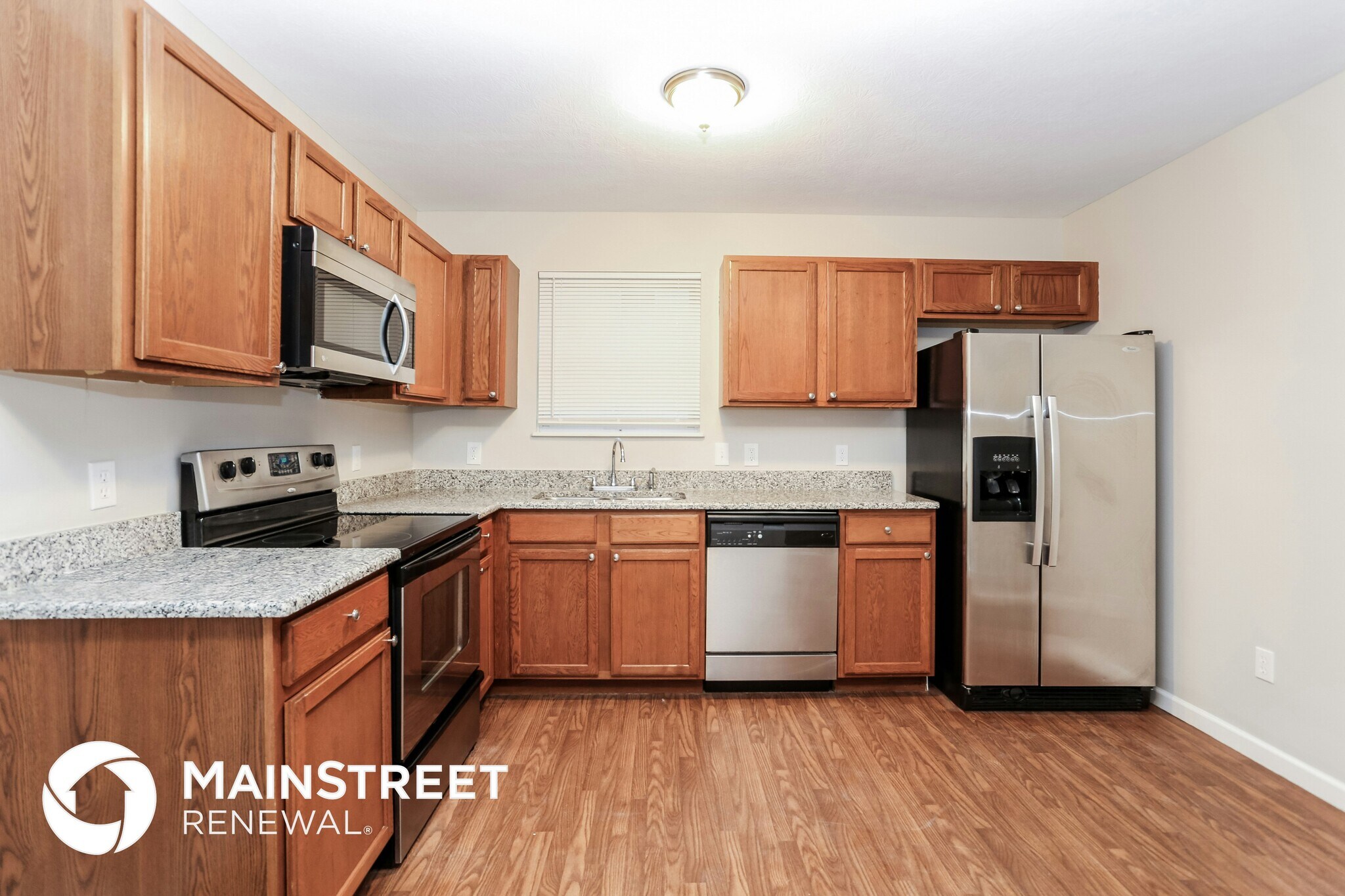 Building Photo - 593 Clark Ave