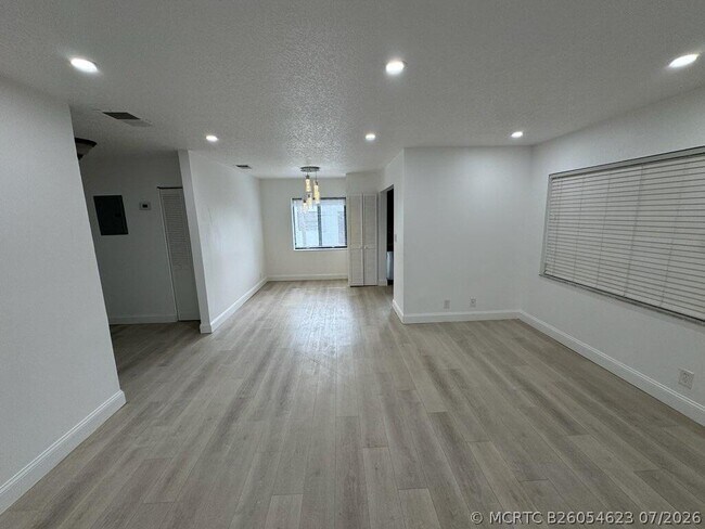 Building Photo - 11660 NW 45th St