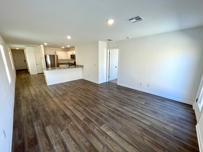 Building Photo - Brand New 3 Bedroom Home in Gated Neighbor...