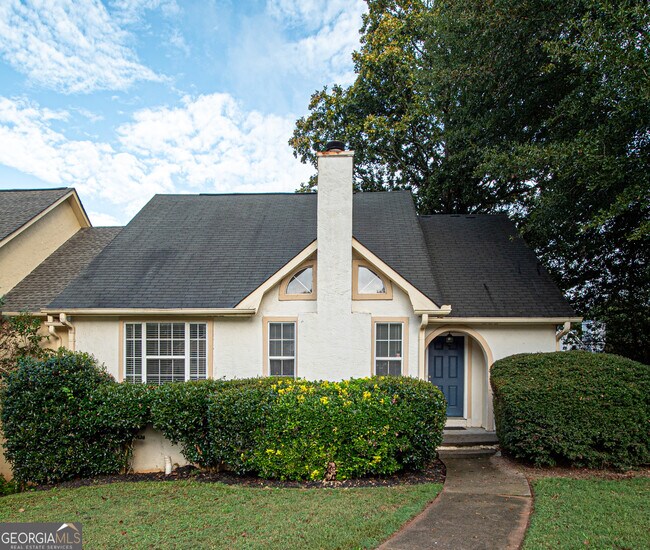 Primary Photo - 4223 Lakes End Dr NW