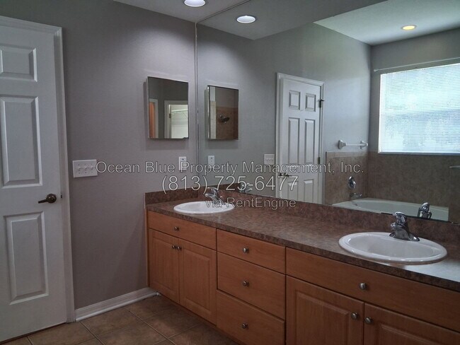 Building Photo - 12928 Terrace Springs Dr