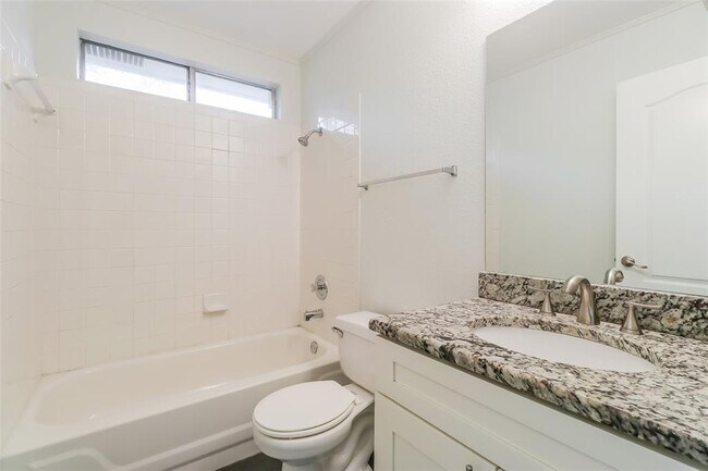 Building Photo - 3503 Walleye Way