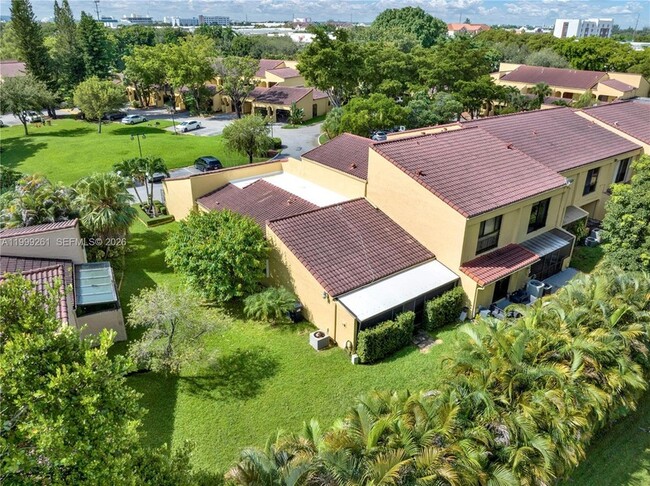 Building Photo - 3996 Estepona Ave