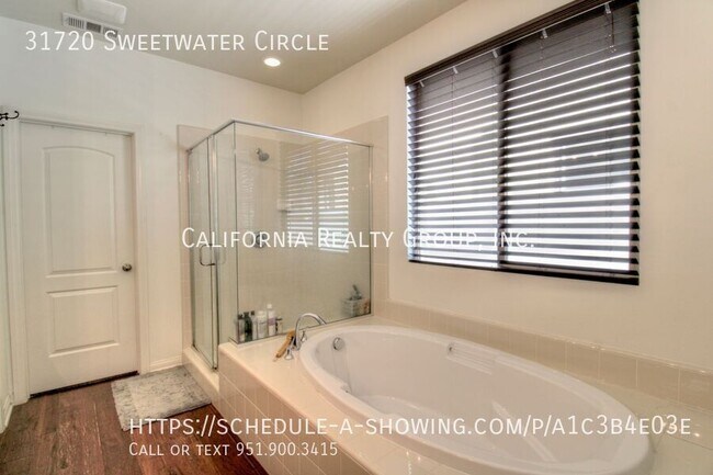 Building Photo - 31720 Sweetwater Cir