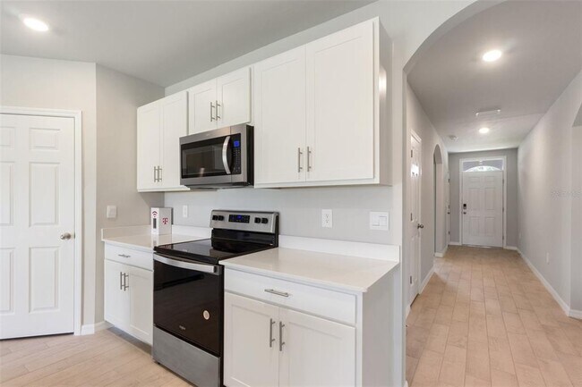 Building Photo - 25361 Doredo Dr